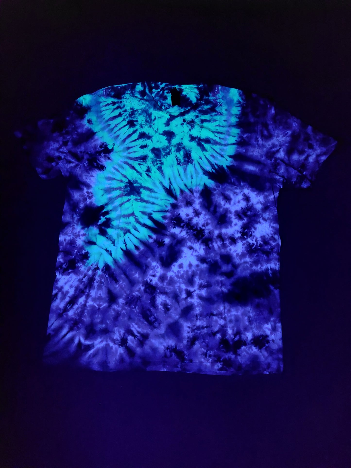 UV Reactive Tornado Tie Dye Rave T Shirt sizes S-5XL