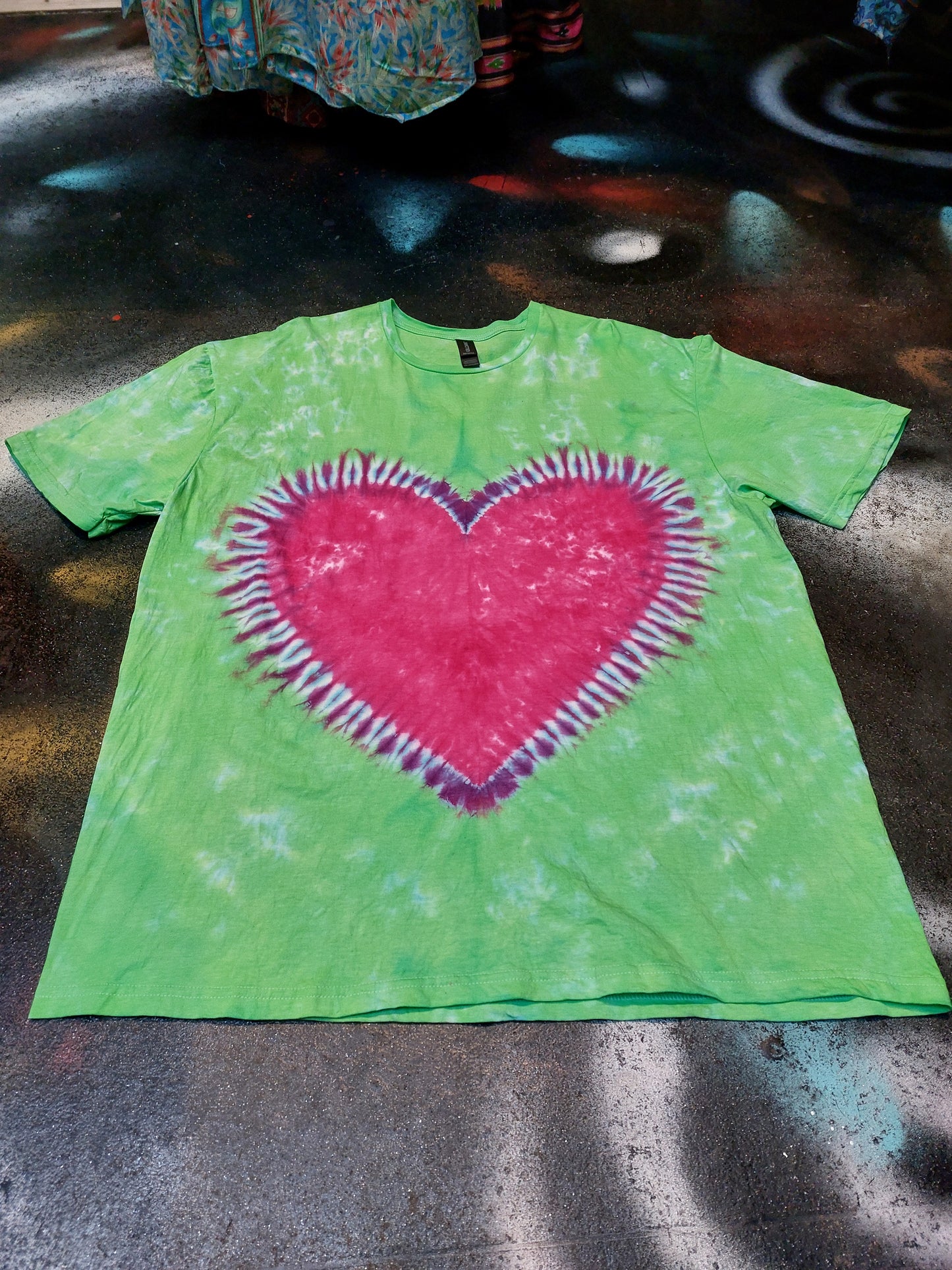 Tie Dye Heart festival hippy handmade green T shirt UNISEX S-5XL