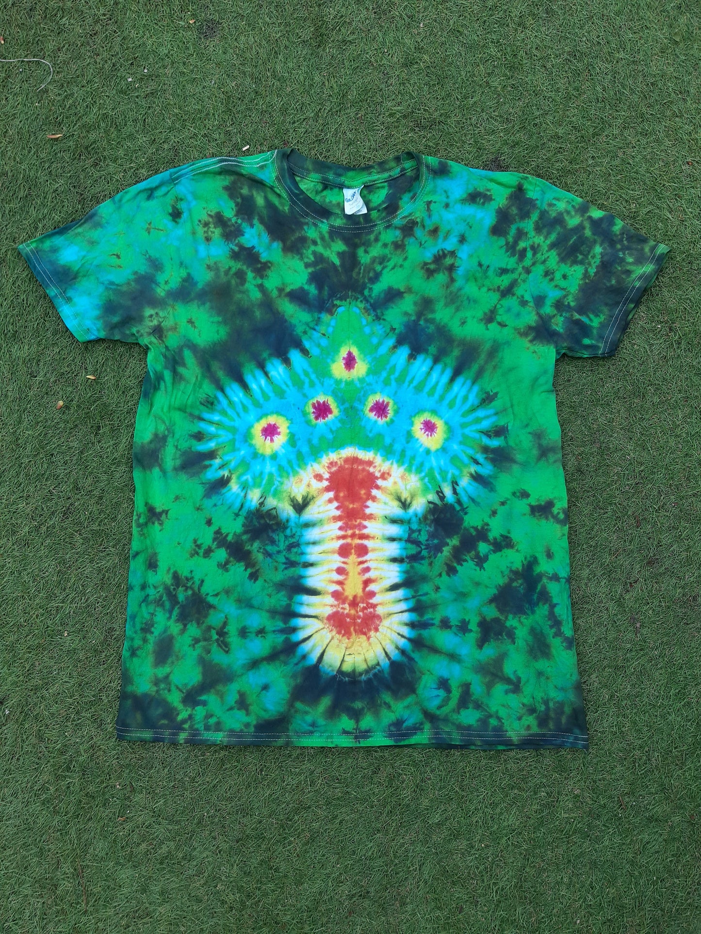 Tie Dye unique magic mushroom special green T shirt UNISEX S-5XL