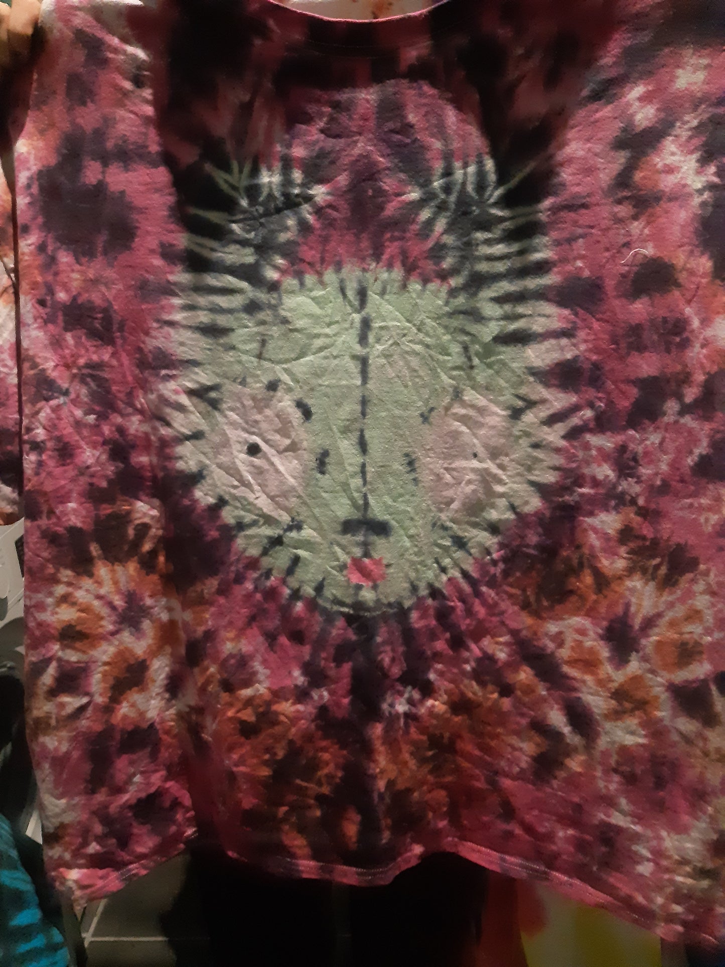 Invader Zim GIR dog suit Tie Dye green Maroon T Shirt S-5XL