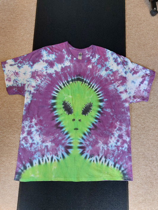 Alien Portrait Tie Dye Purple T shirt UNISEX S-5XL