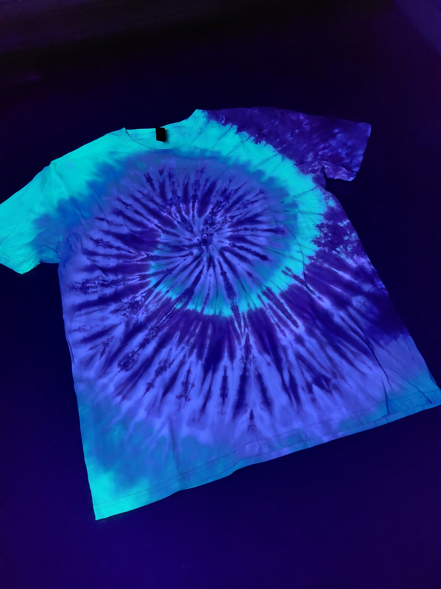 UV Reactive Spiral Tie Dye Rave T Shirt sizes S-5XL