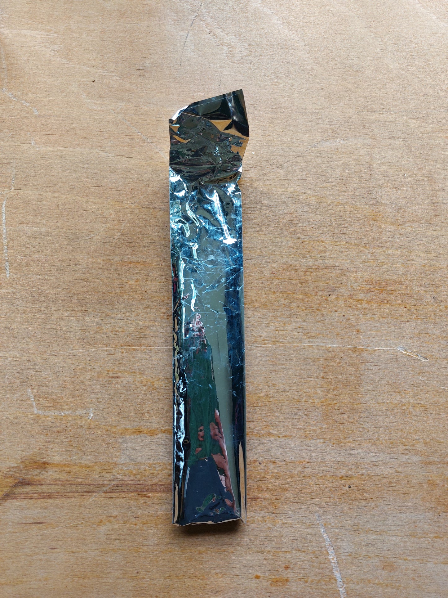 New Moon Hippie Go Lucky Original Incense 15g box