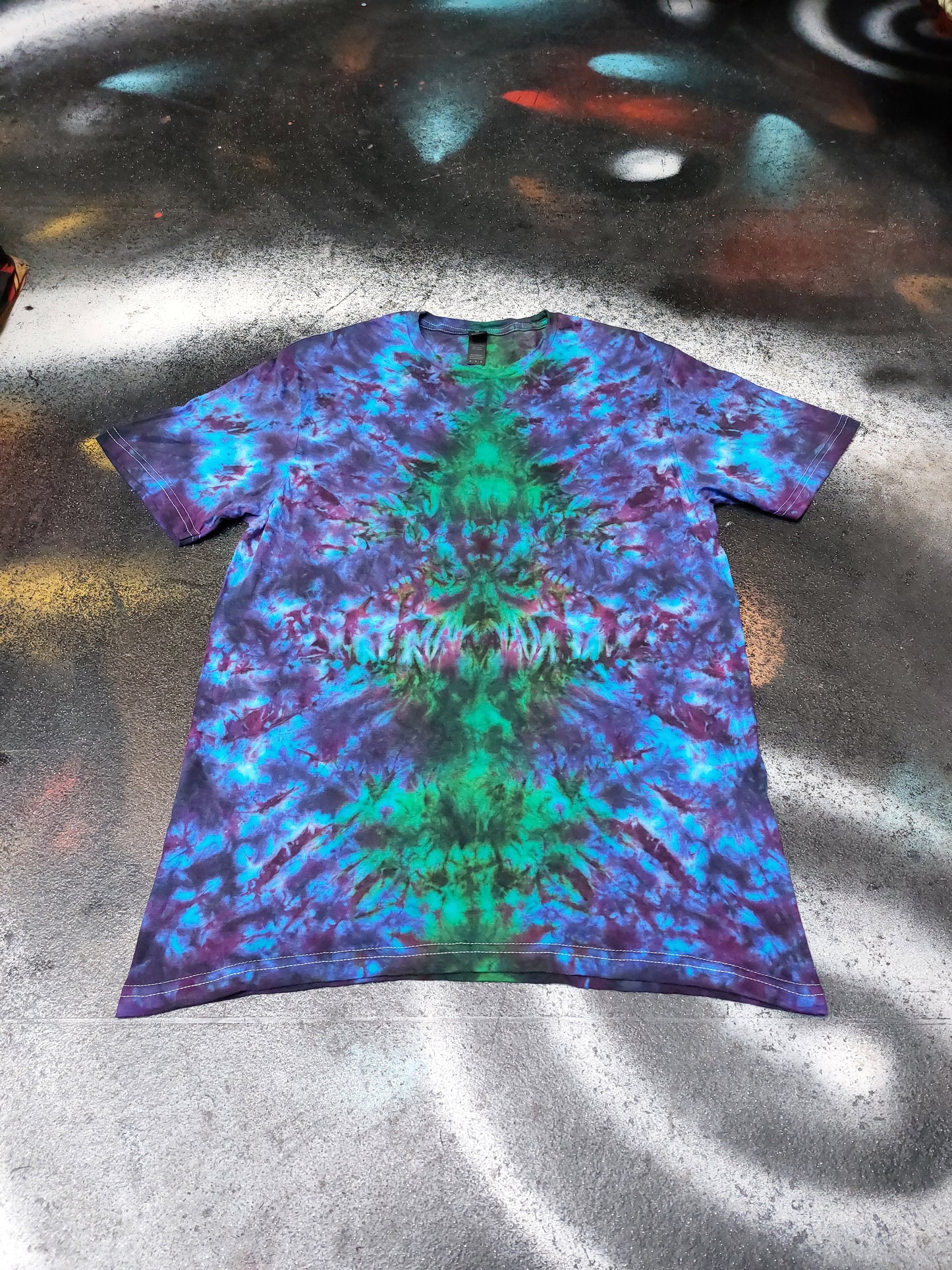 Tie Dye Purple Green totem scrunch T shirt sizes S to 5XL