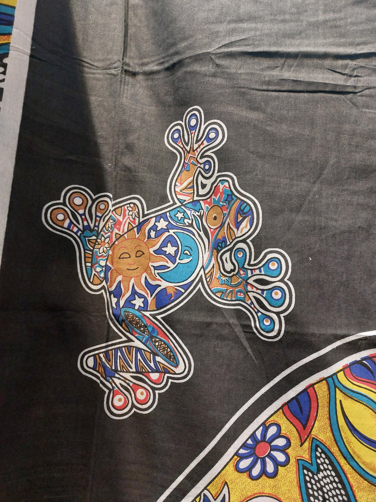 Mushroom Frog Black & Rainbow Hippy tapestry Wall Hanging Bedspread SINGLE SIZE