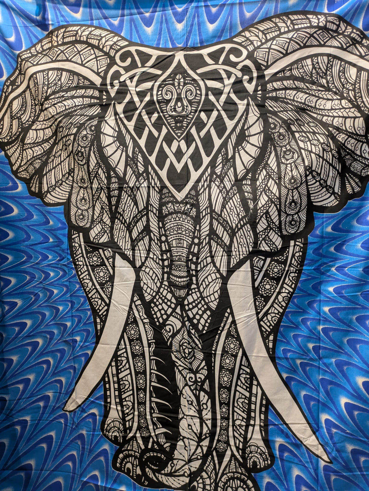 Big Elephant psychedelic background Large double bedspread wall hanging tapestry 210cm x 240cm