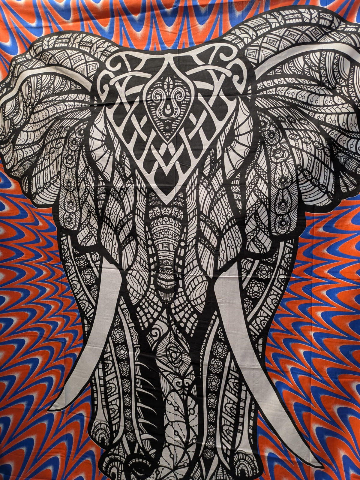 Big Elephant psychedelic background Large double bedspread wall hanging tapestry 210cm x 240cm