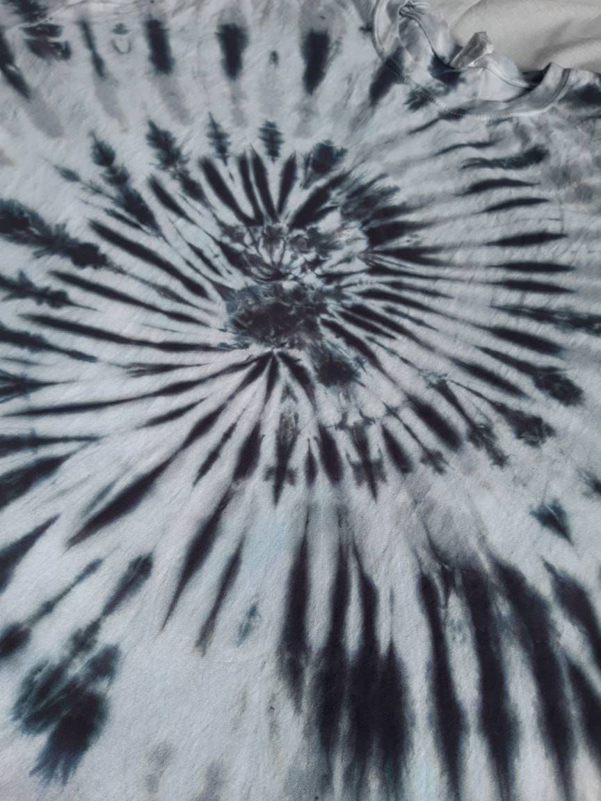 Tie Dye grey black spiral festival hippy handmade T shirt UNISEX S-5XL