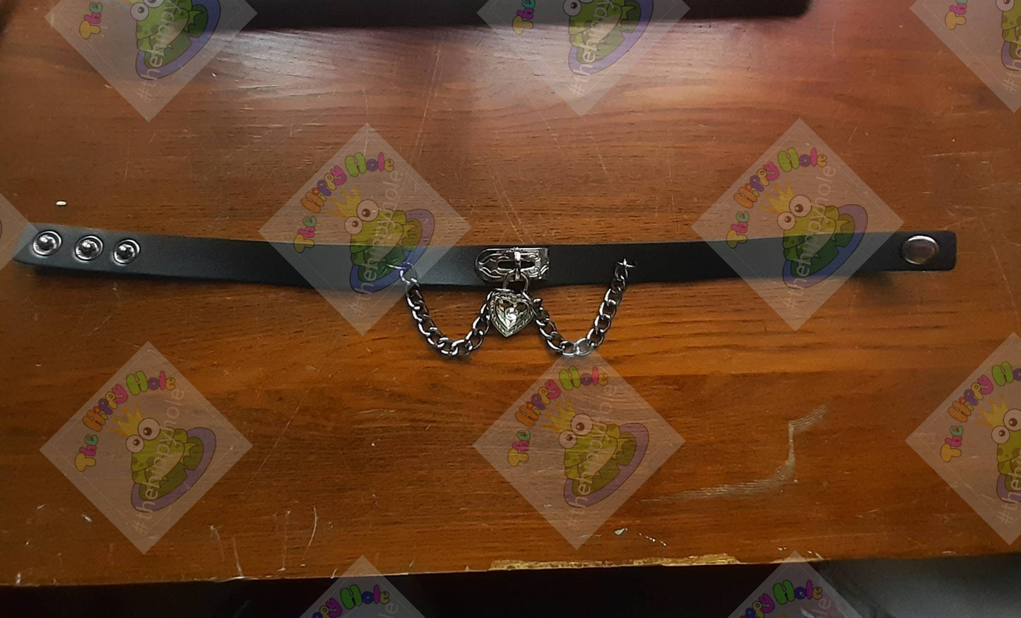 Goth chain strap collar heart choker