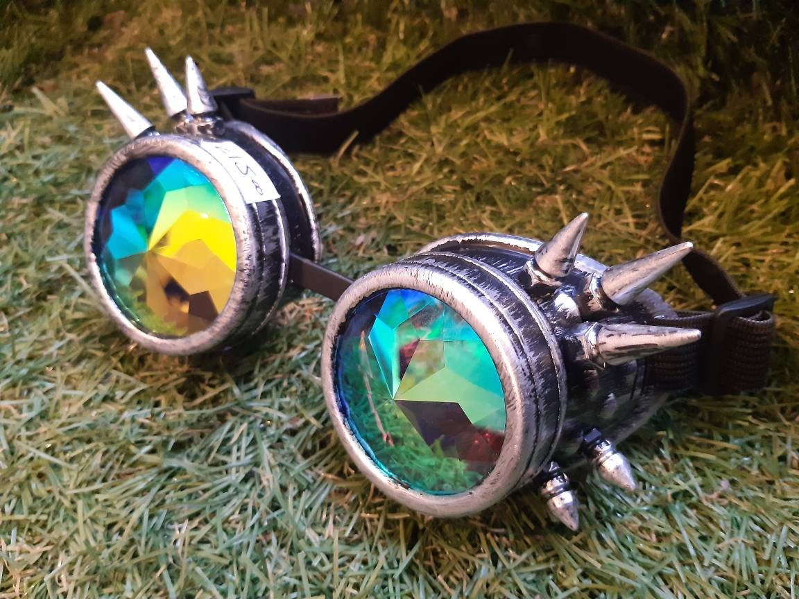 Kaleidoscope Rainbow Vision Trippy Festival Rave steampunk Goggles antique silver spikes