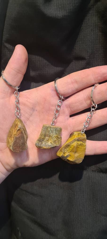 Raw crystal keyring healing stone rough tigers eye reiki chakra protection gemstone