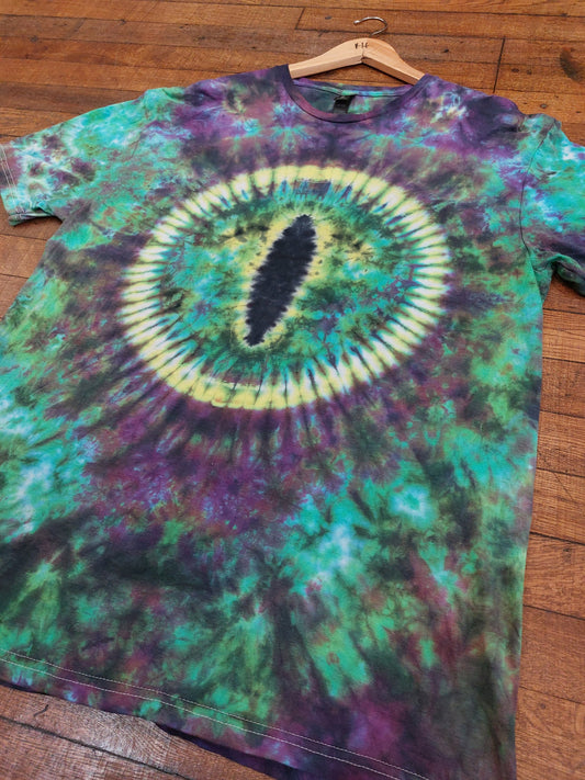 Dragon Eye Tie Dye purple green fantasy gothic