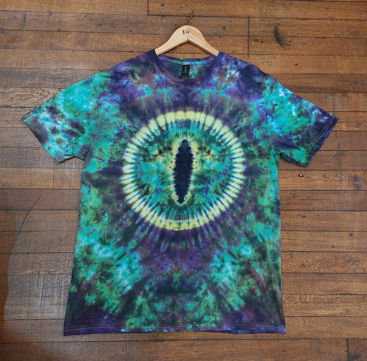 Dragon Eye Tie Dye purple green fantasy gothic