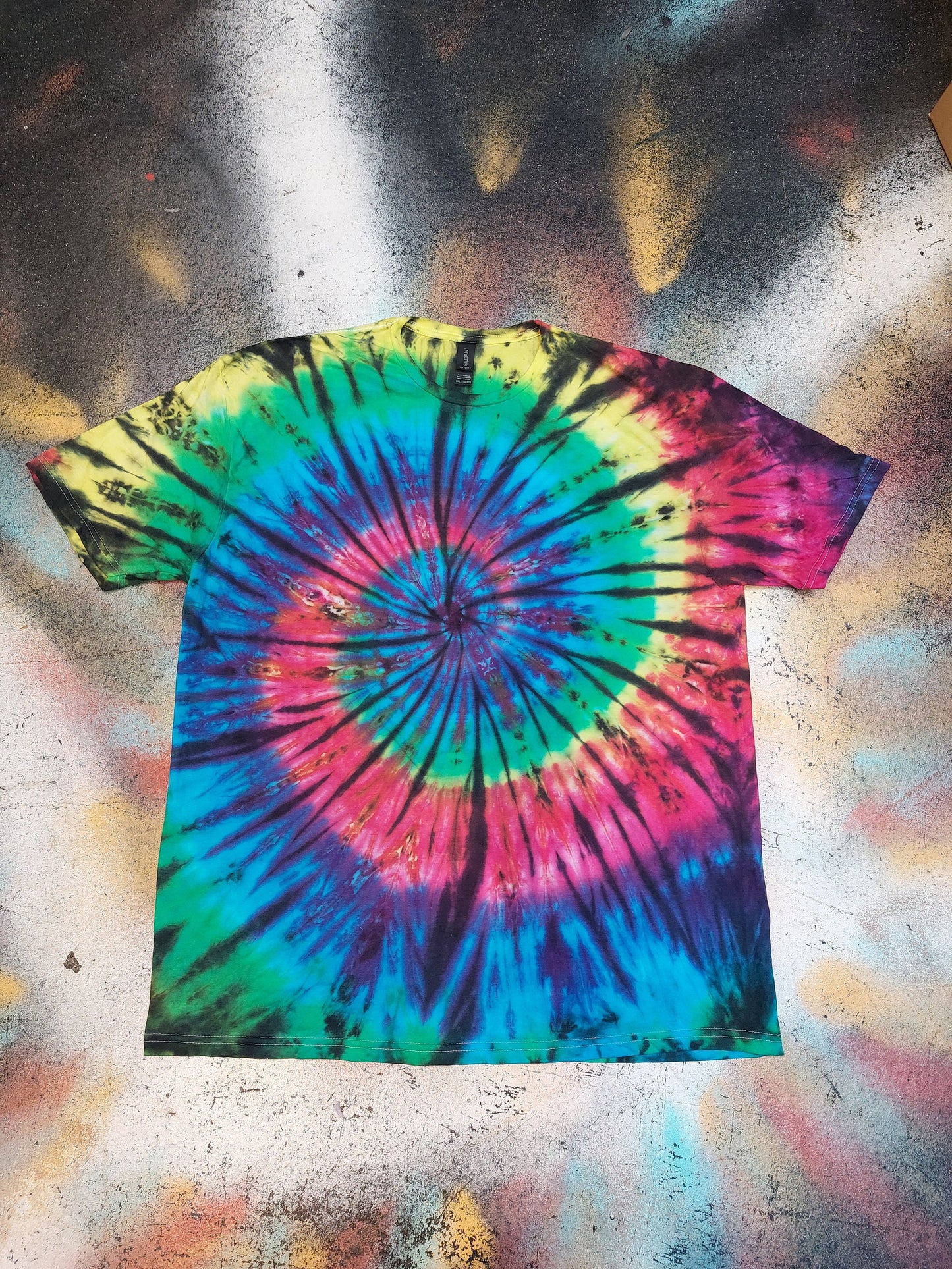 Tie Dye black rainbow spiral T shirt UNISEX S-5XL