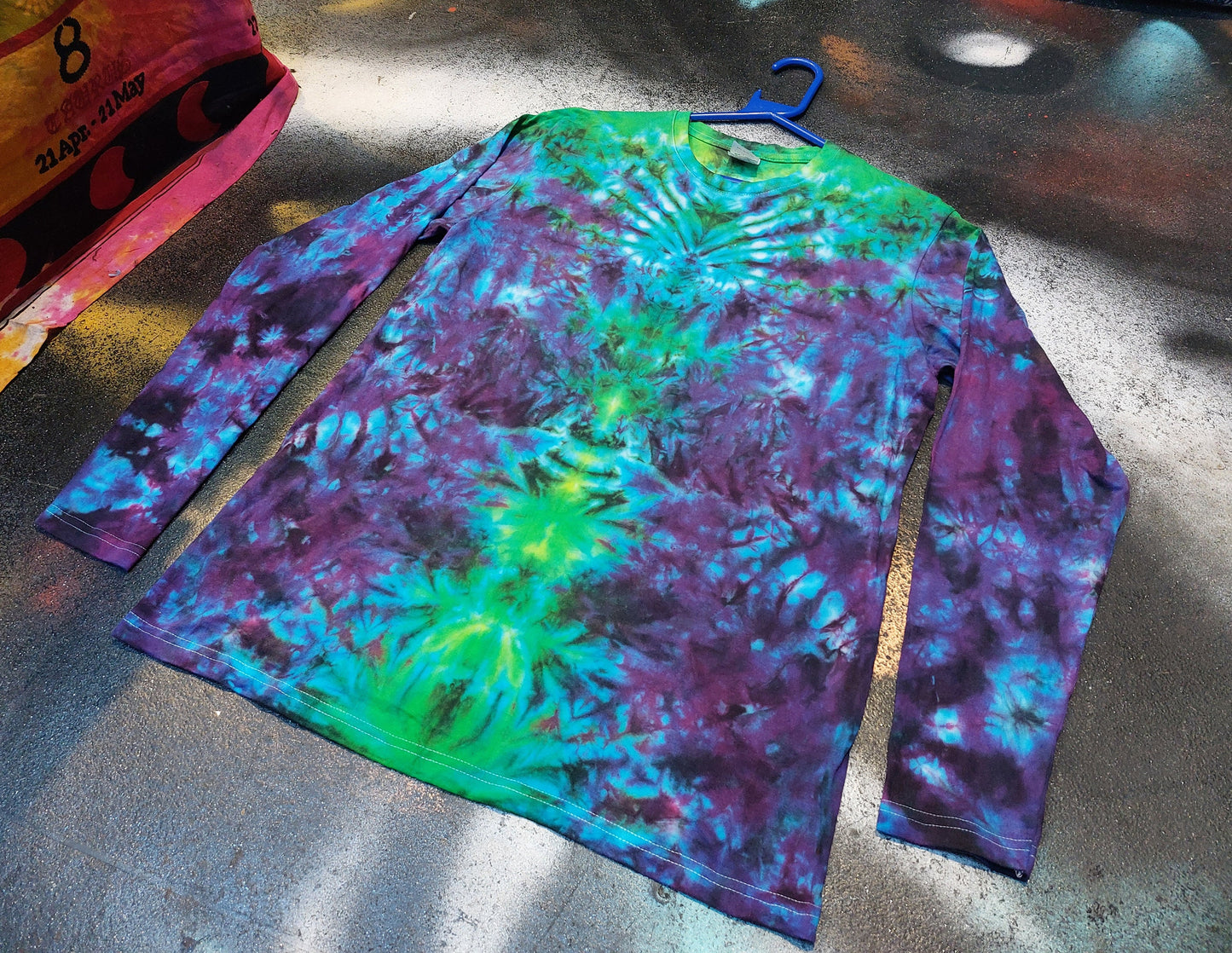 Tie Dye totem scrunch long sleeve purple green blue T shirt UNISEX S-4XL