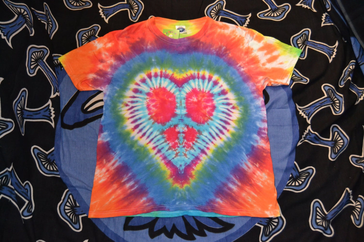 Peace & Love Tie Dye T shirt UNISEX S-5XL